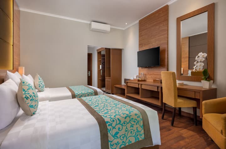 Adhi Jaya Hotel