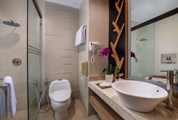 Adhi Jaya Hotel
