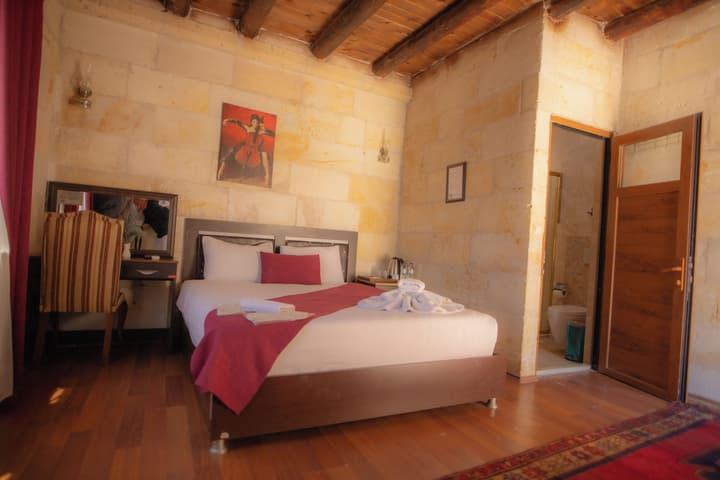 Guven Cave Hotel