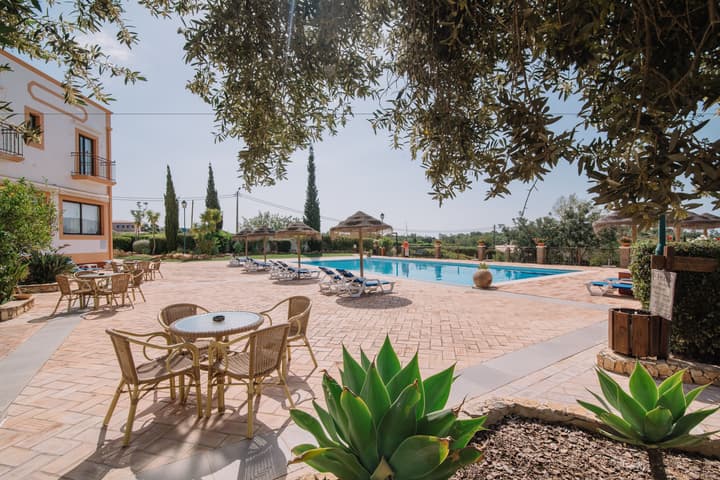 Quinta dos Poetas Nature Hotel & Apartments