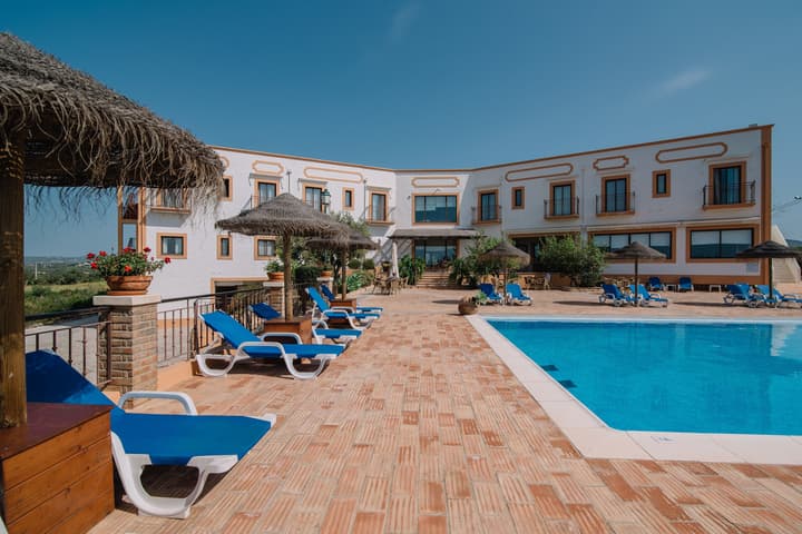 Quinta dos Poetas Nature Hotel & Apartments