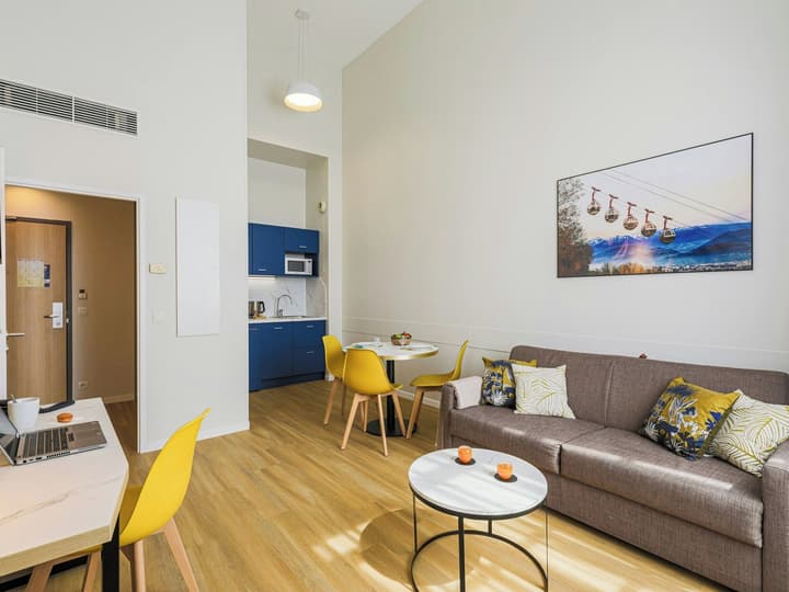 Residhome Grenoble Caserne de Bonne