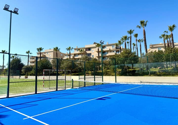 Vitors Plaza