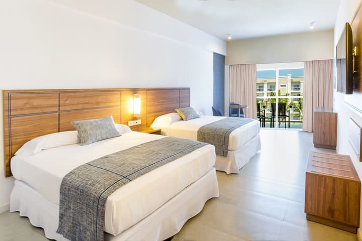 Hotel Riu Emerald Bay - All Inclusive
