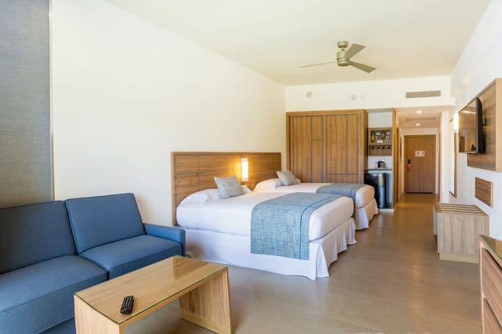 Hotel Riu Emerald Bay - All Inclusive