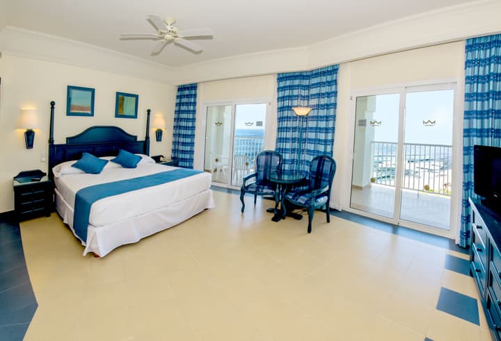 Hotel Riu Emerald Bay - All Inclusive
