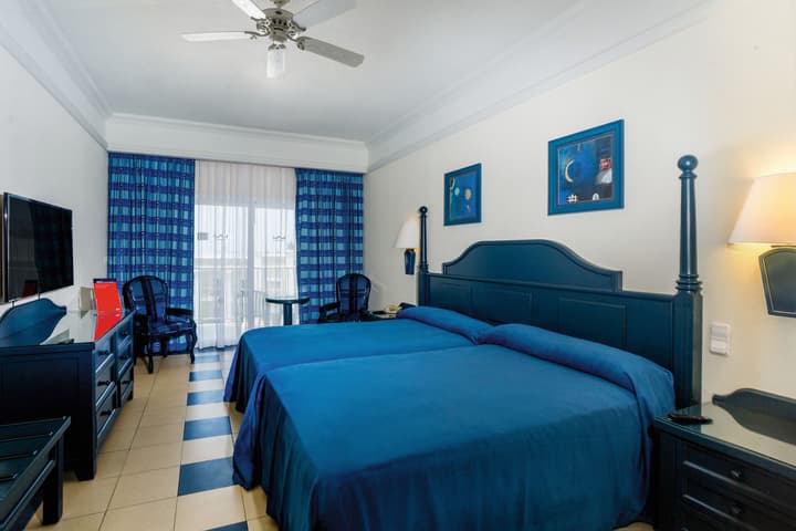 Hotel Riu Emerald Bay - All Inclusive