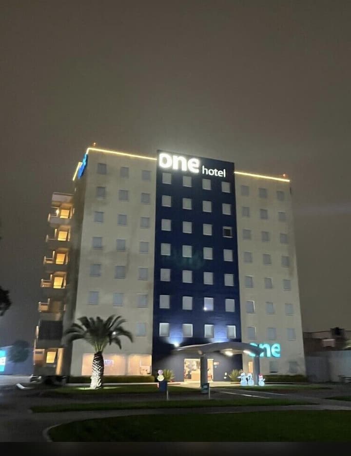 One San Luis Potosi Glorieta Juarez