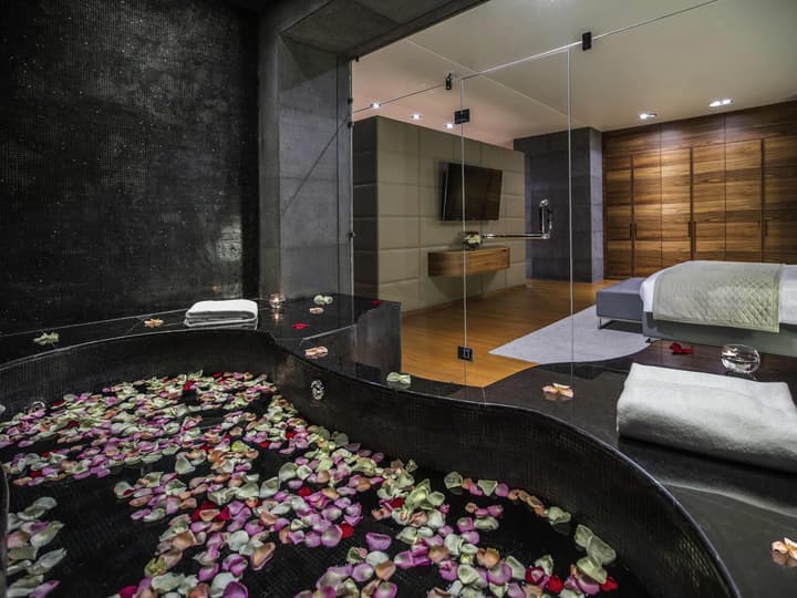 La Cigale Hotel Managed by Accor
