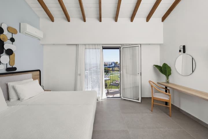 White Olive Marine Aquapark - All Inclusive