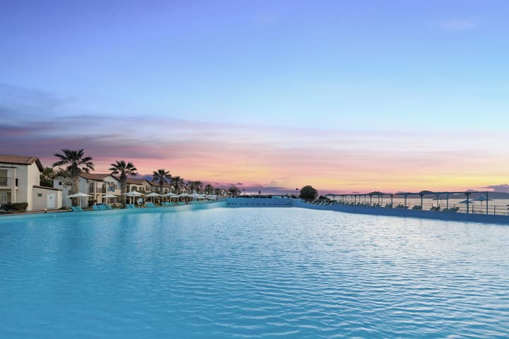 White Olive Marine Aquapark - All Inclusive