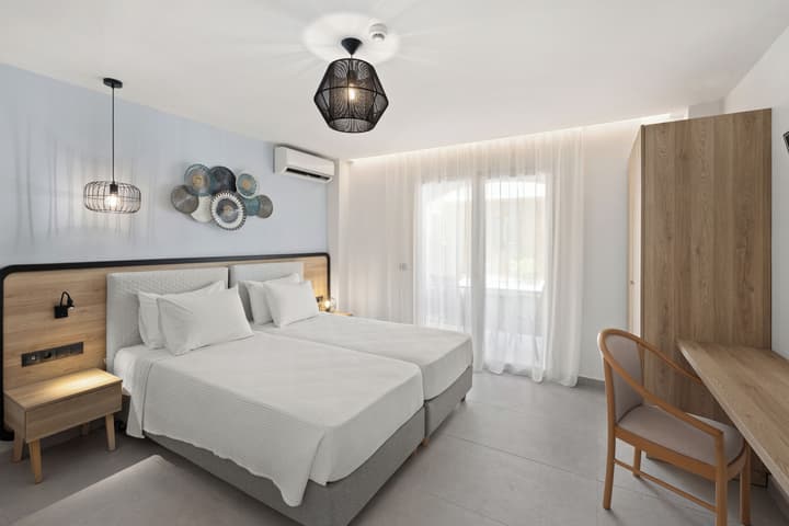 White Olive Marine Aquapark - All Inclusive