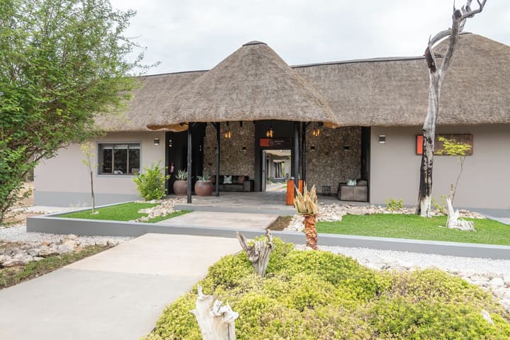 Mokuti Etosha