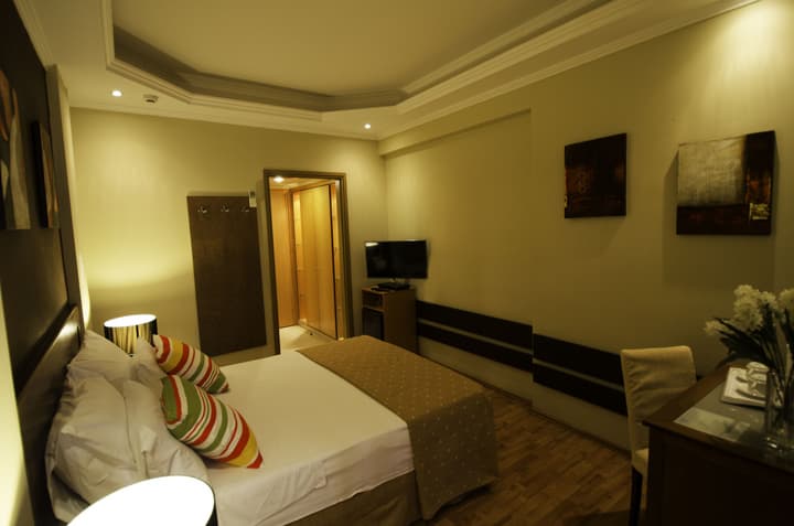 Lydia Hotel