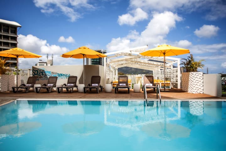 Hennessy Park Hotel
