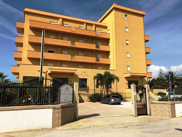 Antica Perla Residence Hotel