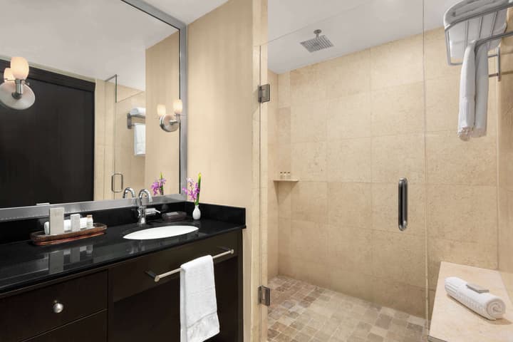 Z Ocean Hotel, Classico a Sonesta Collection