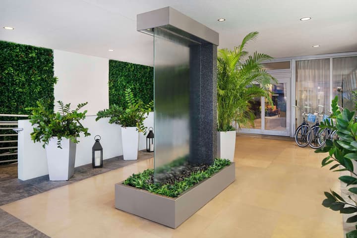 Z Ocean Hotel, Classico a Sonesta Collection