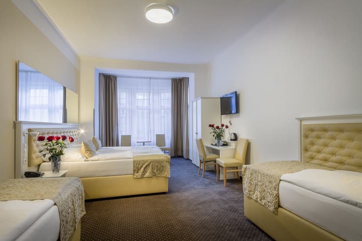 Hotel Taurus