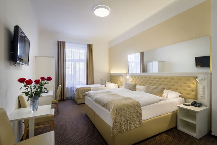 Hotel Taurus