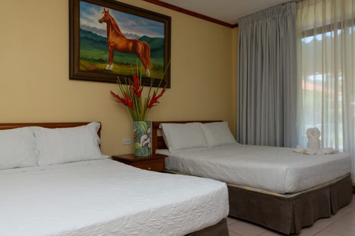 Hotel Amapola Resort