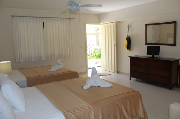 Hotel Playa la Media Luna, Isla Mujeres