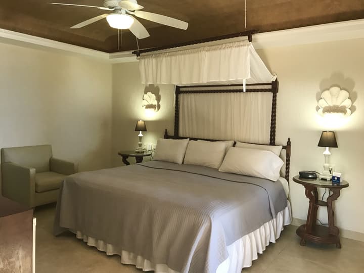 Hotel Playa la Media Luna, Isla Mujeres