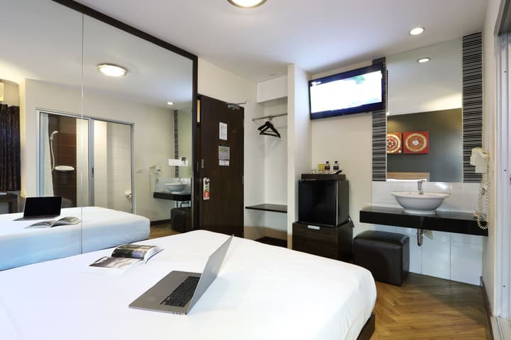 Sleep With Inn