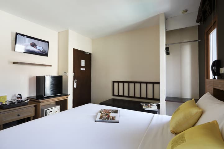 Sleep With Inn