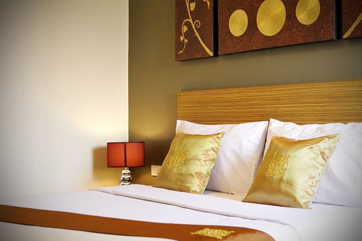 Sleep With Inn