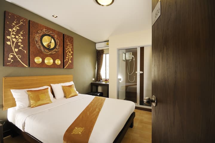 Sleep With Inn