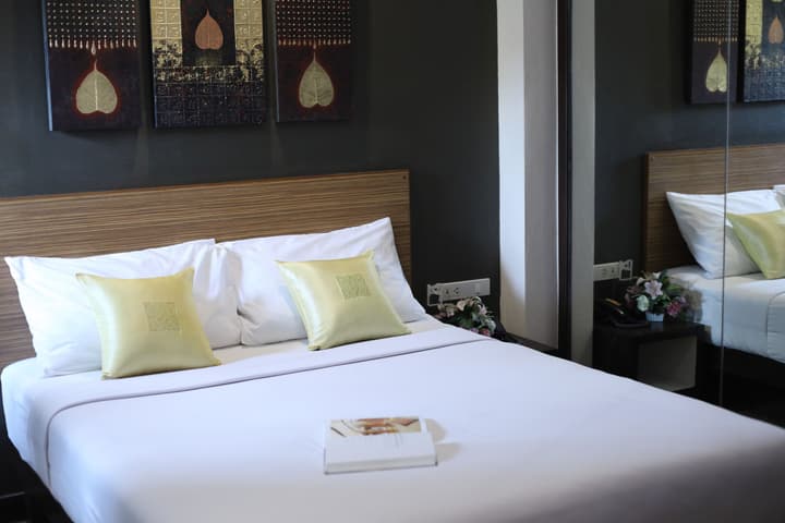 Sleep With Inn