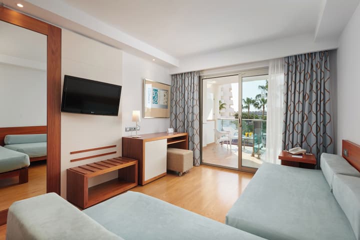 Hipotels Cala Millor Park