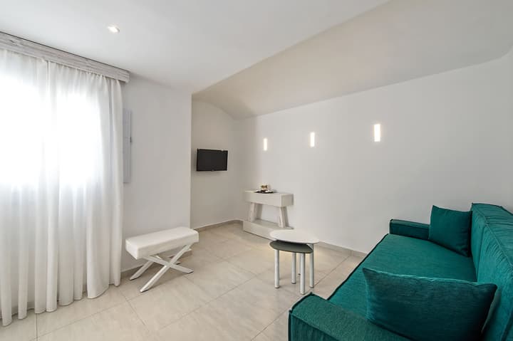 Cavo Bianco Boutique Hotel & Spa