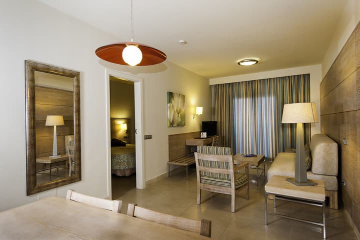 Kn Hotel Arenas del Mar - Adults Only