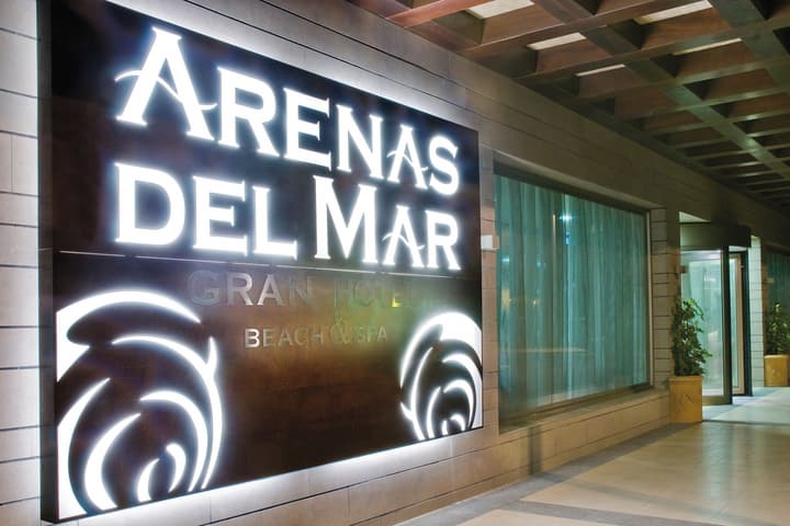 Kn Hotel Arenas del Mar - Adults Only