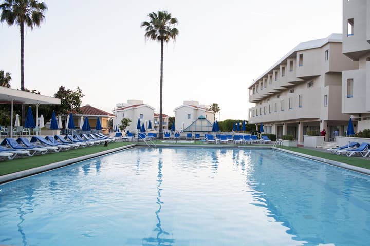 Kissos Hotel