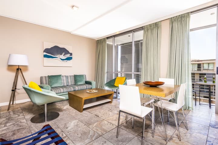 aha Harbour Bridge Hotel & Suites