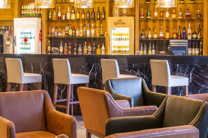 aha Harbour Bridge Hotel & Suites