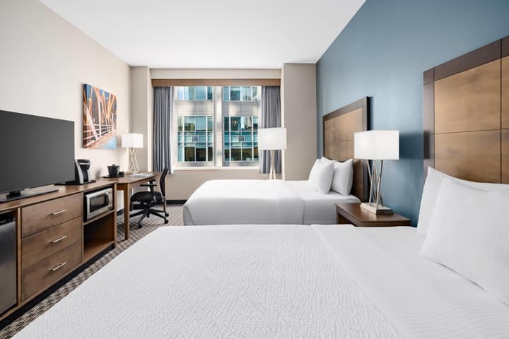 La Quinta Inn & Suites by Wyndham Chicago Downtown
