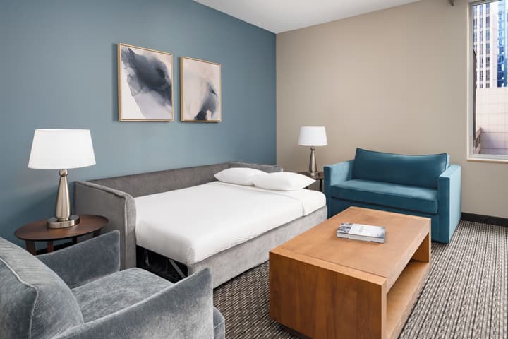 La Quinta Inn & Suites by Wyndham Chicago Downtown