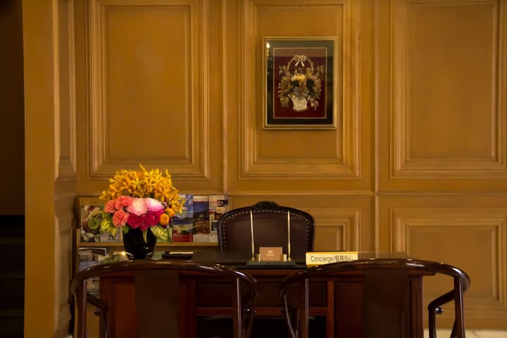 Royal Seasons Hotel Taipei Nanjing West