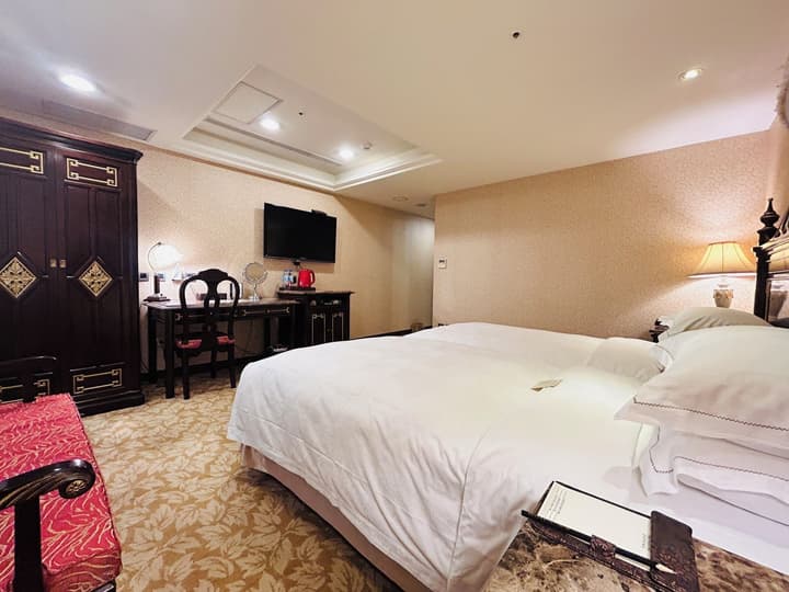 Royal Seasons Hotel Taipei Nanjing West
