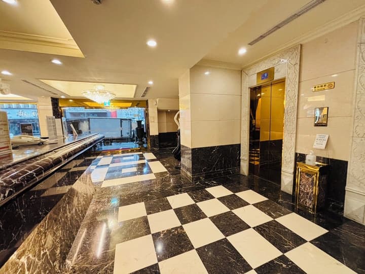 Royal Seasons Hotel Taipei Nanjing West