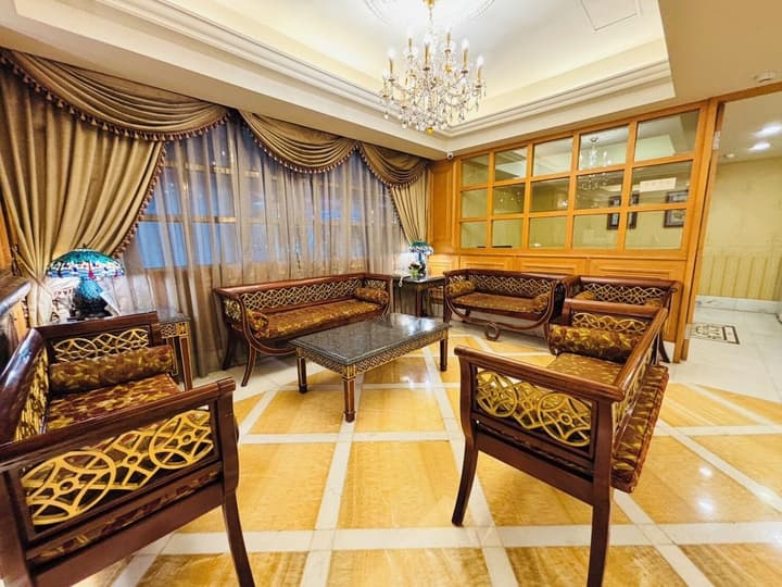Royal Seasons Hotel Taipei Nanjing West