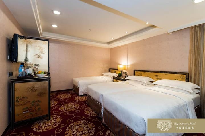 Royal Seasons Hotel Taipei Nanjing West