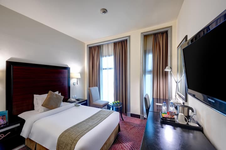 Mercure Gold Hotel Jumeirah Dubai by Accor