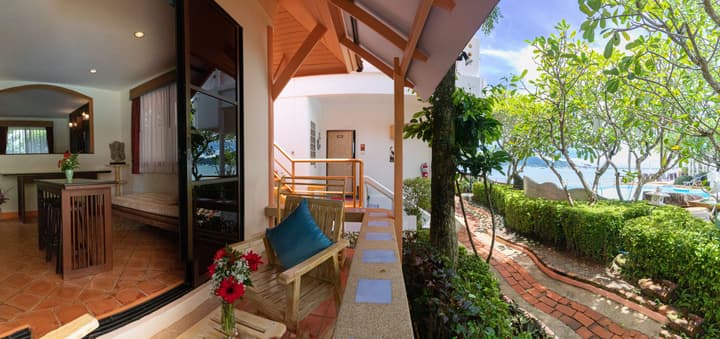 Aochalong Villa Resort & Spa