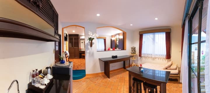 Aochalong Villa Resort & Spa