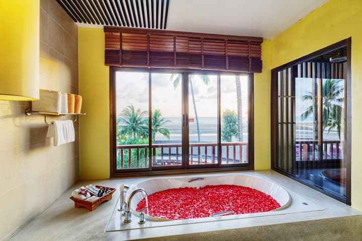 APSARA Beachfront Resort and Villa